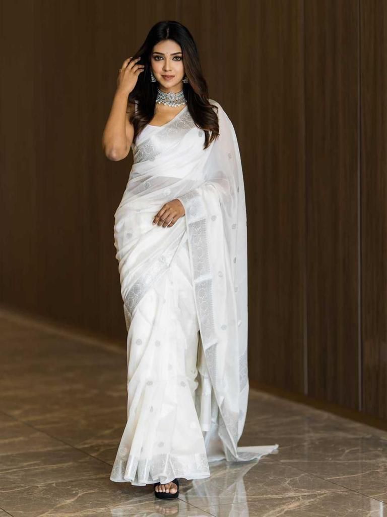 Bewitching White Soft Silk Saree With Cynosure Blouse Piece KPR