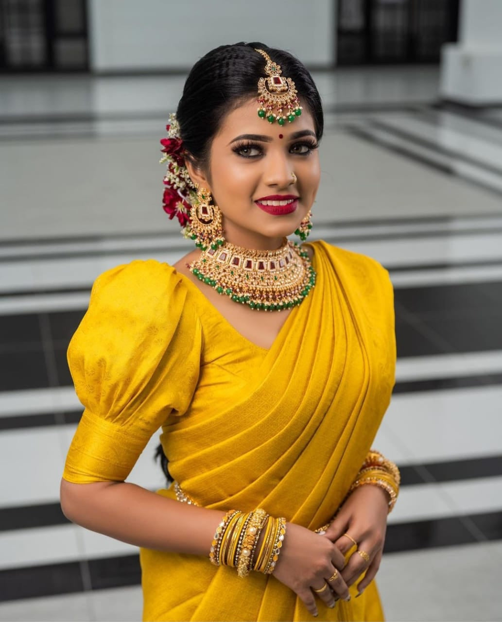 Bewitching Yellow Soft Silk Saree with Energetic Blouse Piece KPR