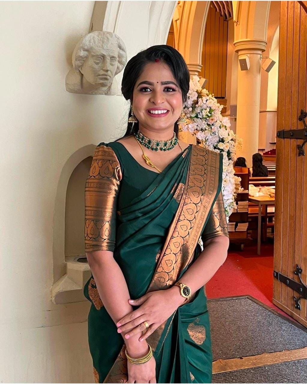 Seraglio Green Soft Silk Saree With Gorgeous Blouse Piece Secondary image