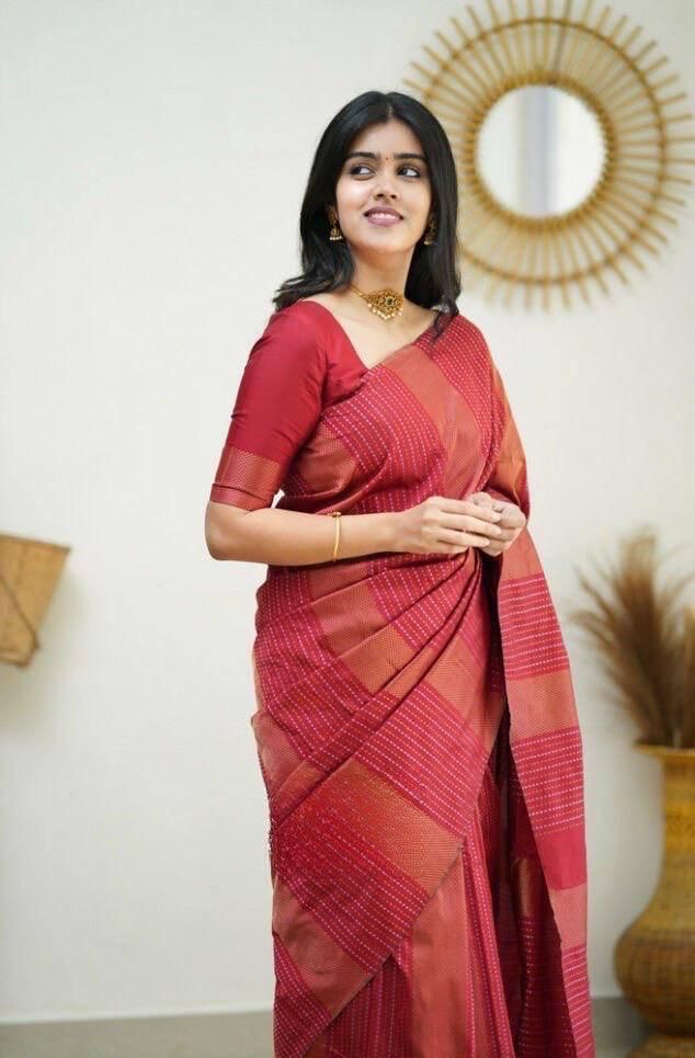 Pleasurable Red Soft Silk Saree With Twirling Blouse Piece KPR