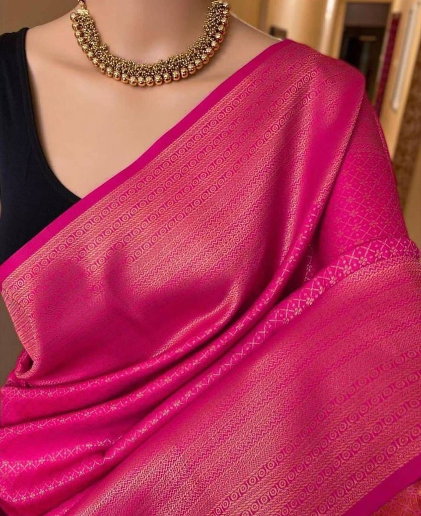 Dazzling Magenta Soft Silk Saree With Dazzling Blouse Piece KP