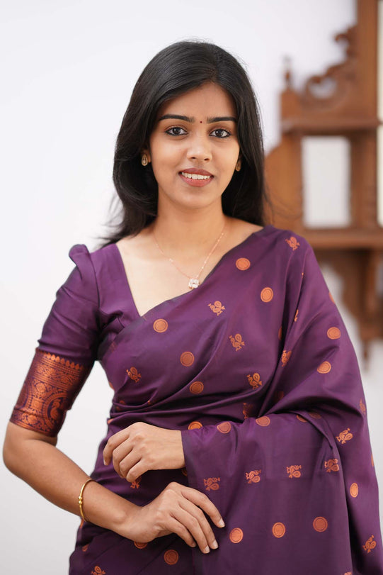 Gratifying Purple Soft Silk Saree With Outstanding Blouse Piece KPR