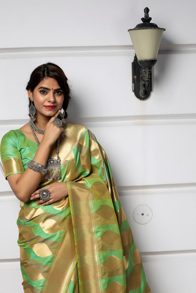 Light Green Banarasi Silk Traditional Saree With Blouse Piece ClothsVilla