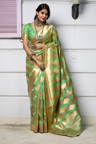 Light Green Banarasi Silk Traditional Saree With Blouse Piece ClothsVilla
