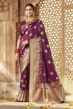 Load image into Gallery viewer, Wine Banarasi Silk Saree With Zari Weaving Work Clothsvilla