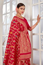 Load image into Gallery viewer, Red Banarasi Silk Saree With Zari Weaving Work Clothsvilla