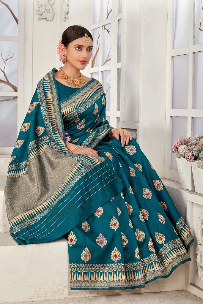 Elora Rama Green Silk Printed Saree With Unstitched Blouse