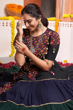 Load image into Gallery viewer, Multi Color New Pattern Style Chaniya Choli for Navratri Festival ClothsVilla.com