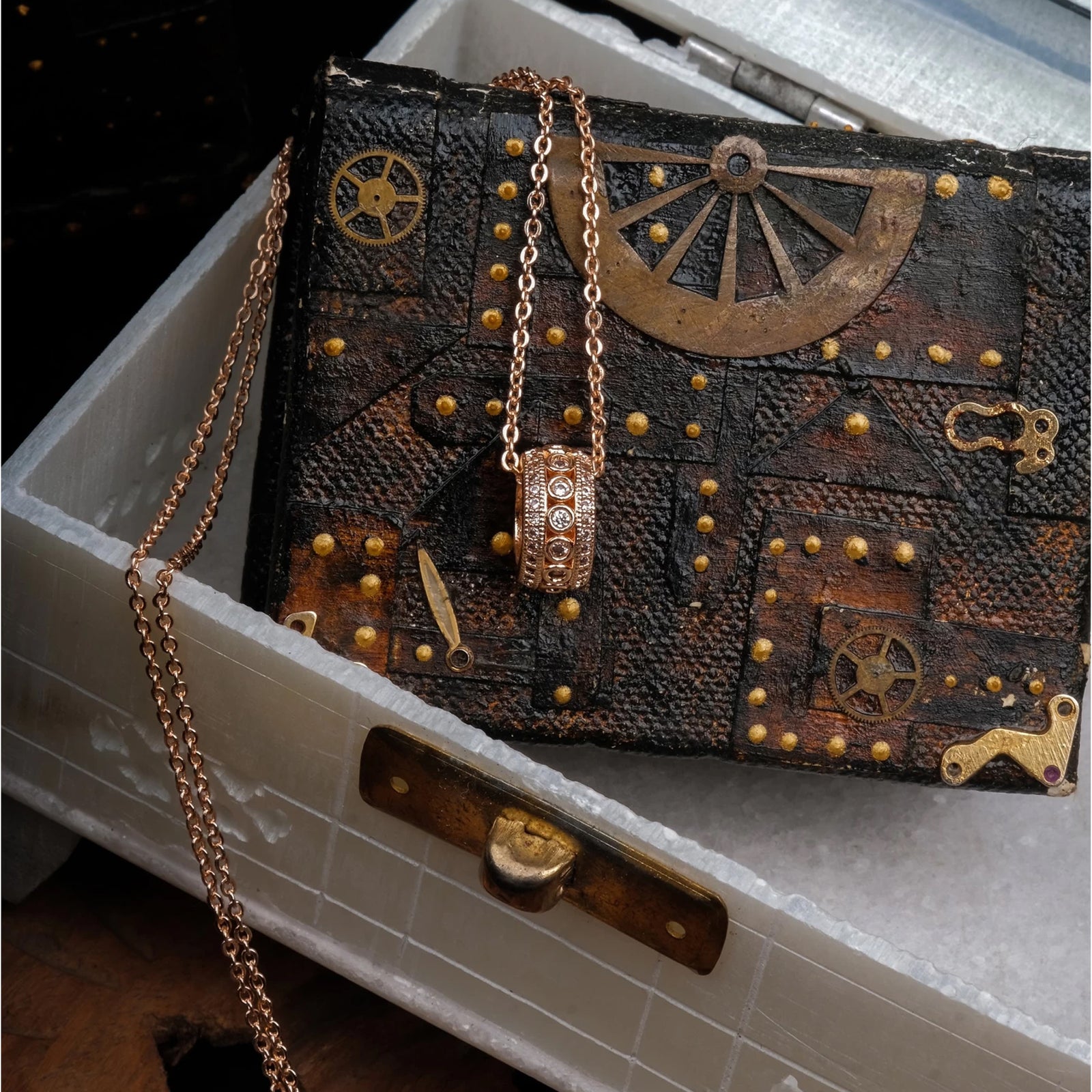 New American Dimond Pendent With Chain-125 Gold-plated Diamond Brass Pendant ClothsVilla