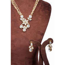 Load image into Gallery viewer, Pearl Chain with Dimond Necklace Alloy Gold-plated Jewel Set ClothsVilla