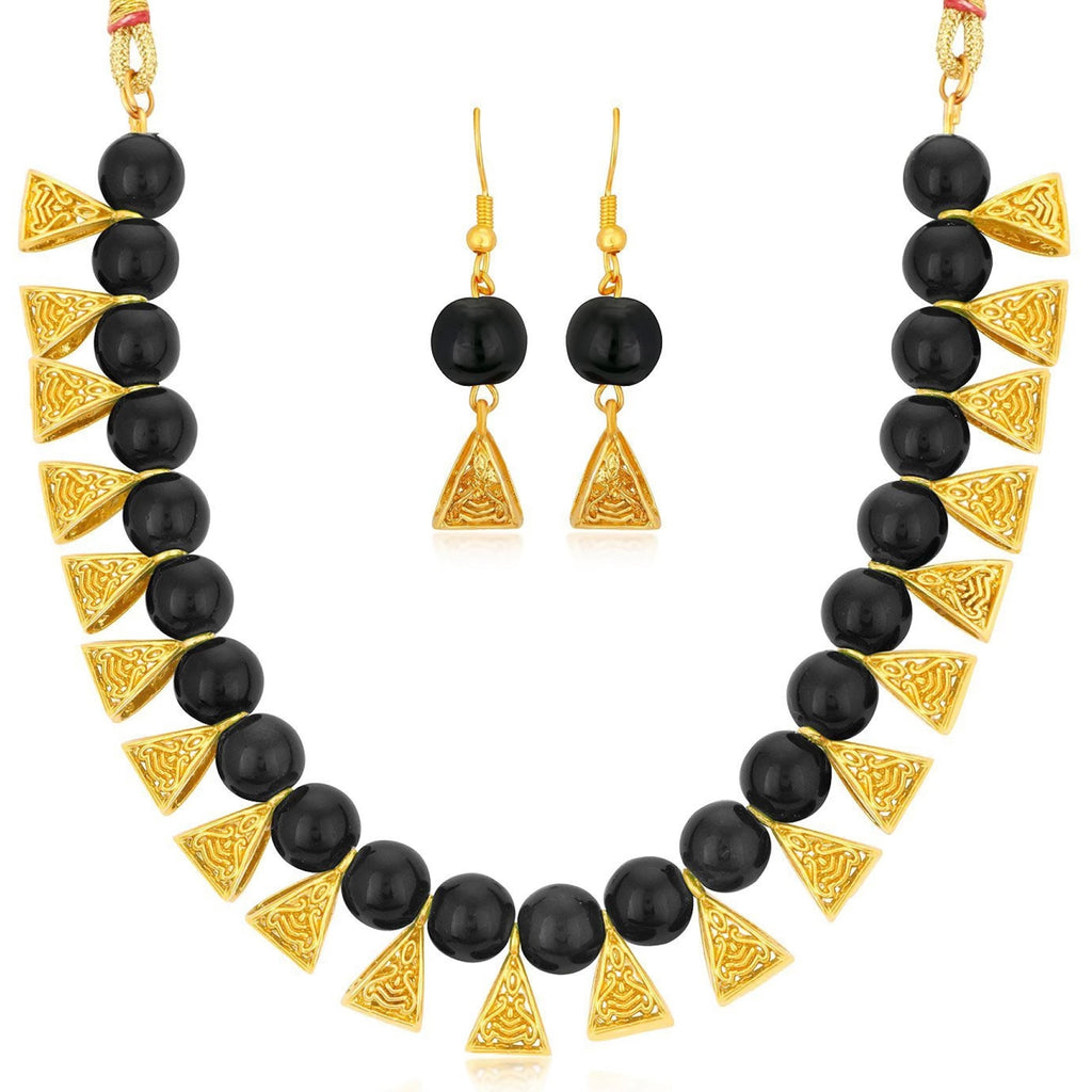 Plastic Jewel Set (Black, Gold) ClothsVilla