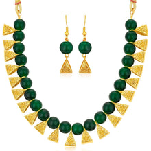 Load image into Gallery viewer, Plastic Jewel Set (Green) ClothsVilla