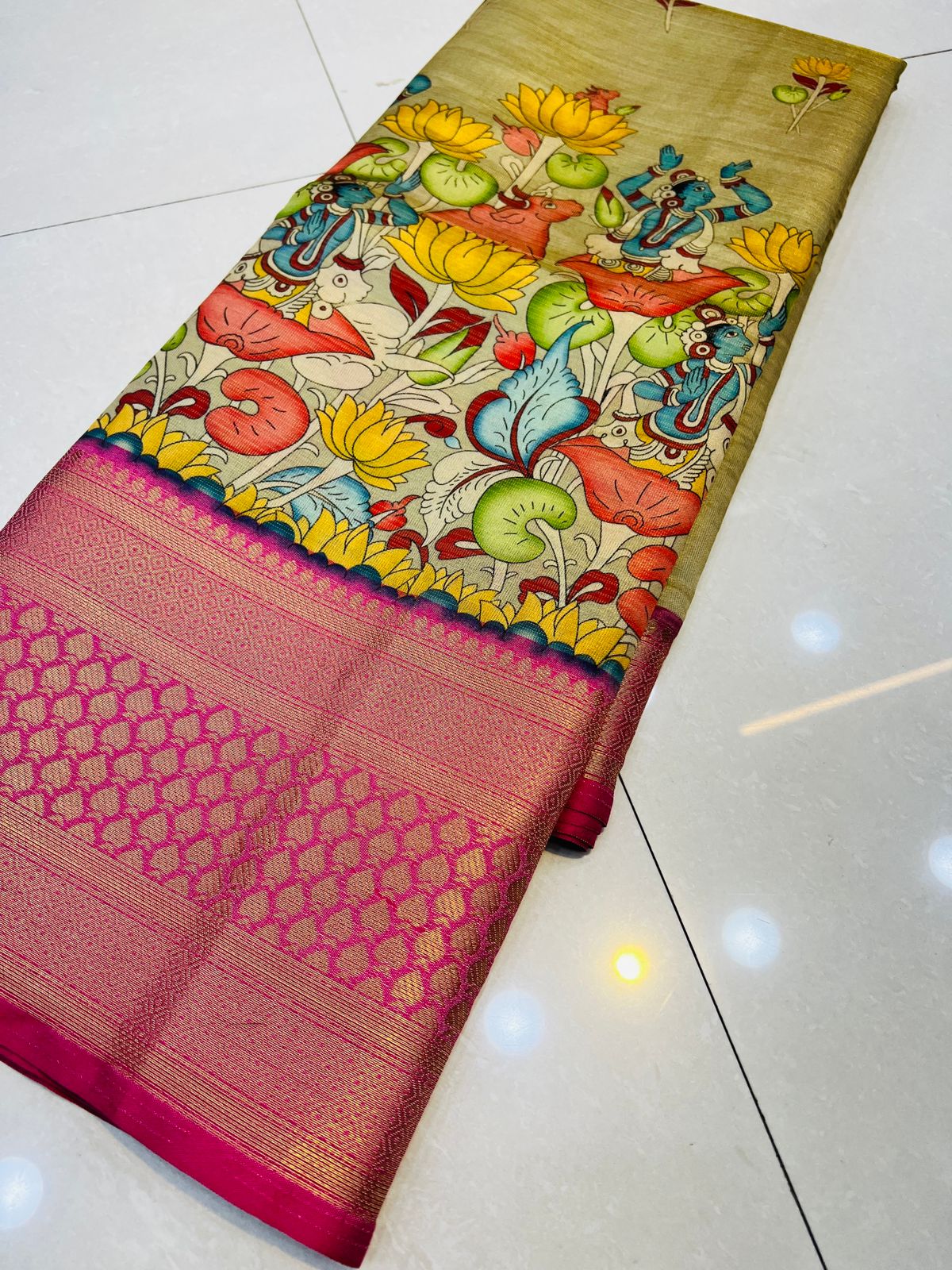 Extraordinary Beige Kalamkari Printed Saree With Hypnotic Blouse Piece Policona-Kanjivaram Silk Main image