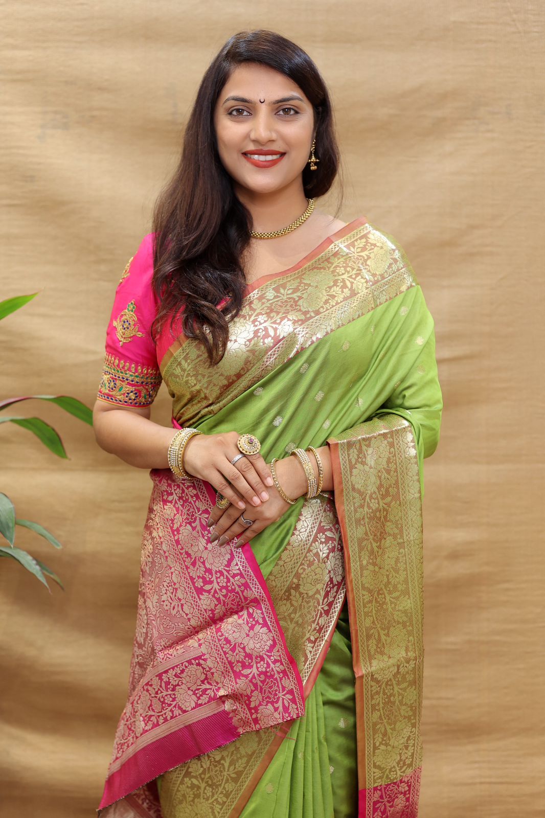 Admirable Parrot Soft Banarasi Silk Saree With Refreshing Blouse Piece Secondary image