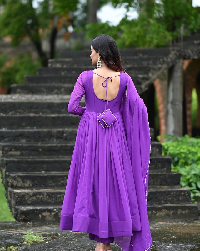 Gown : Purple georgette plain party wear gown