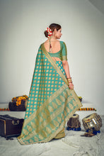 Load image into Gallery viewer, Ravishing Green Banarasi Silk Wedding Wear Saree ClothsVilla
