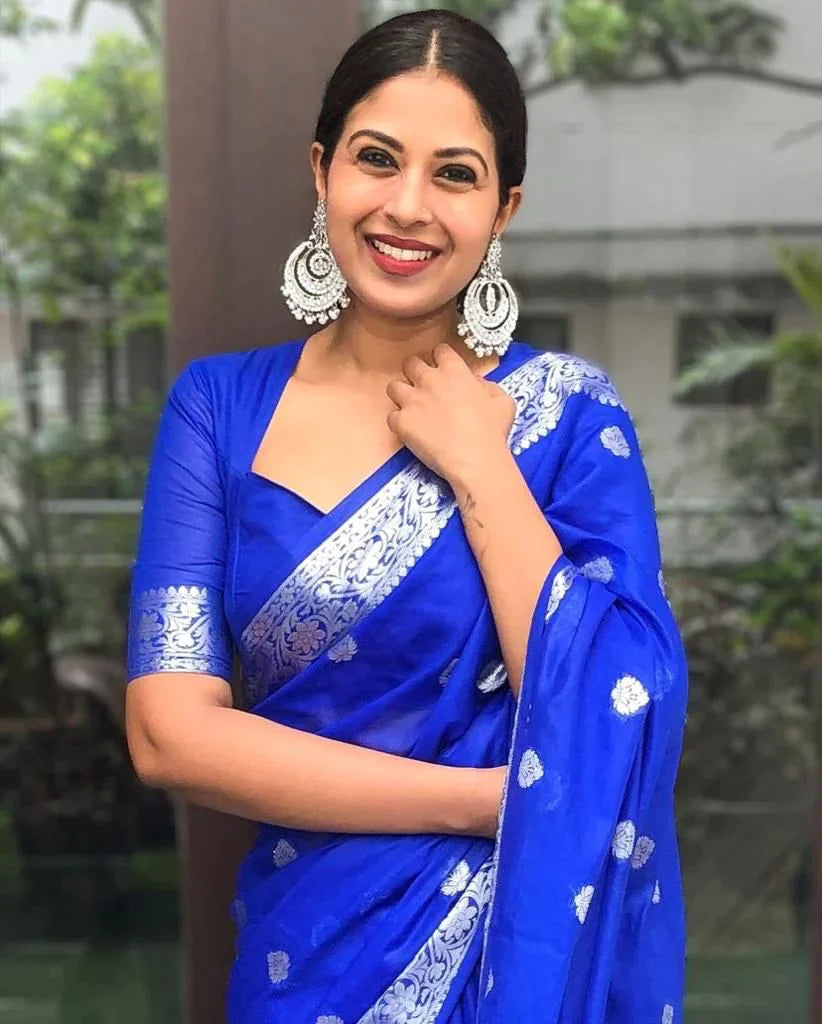 Intricate Royal Blue Soft Silk Saree With Incomparable Blouse Piece Shriji