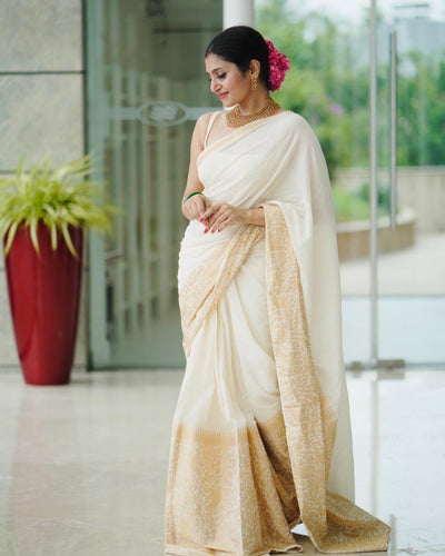 Beauteous White Soft Silk Saree With Serendipity Blouse Piece Shriji