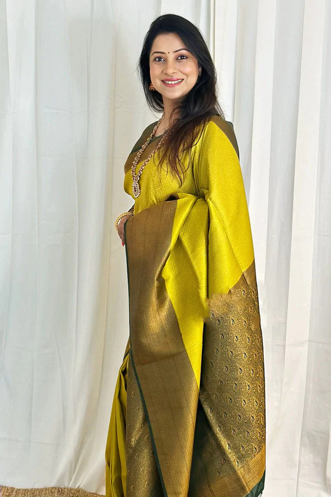 Snazzy Lemon Soft Silk Saree With Inspiring Blouse Piece Shriji