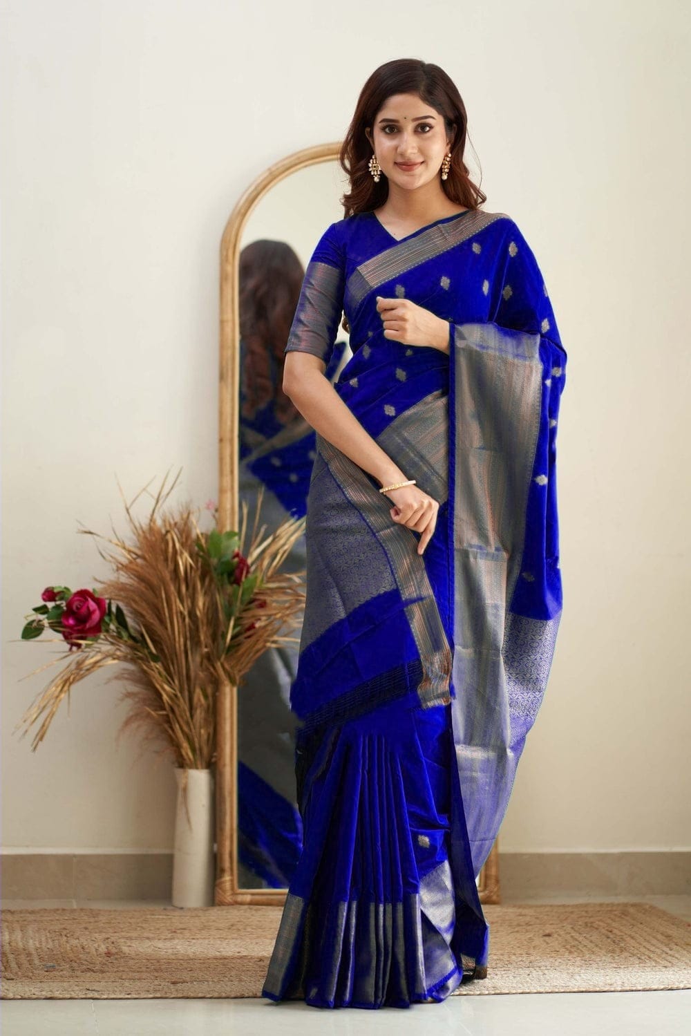 Royal Blue Woven Paithani Silk Saree – MySilkLove