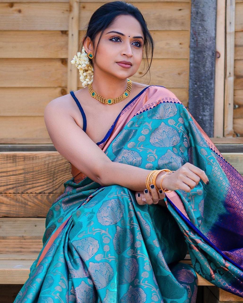 Lassitude Rama Soft Silk Saree With Unequalled Blouse Piece Shriji
