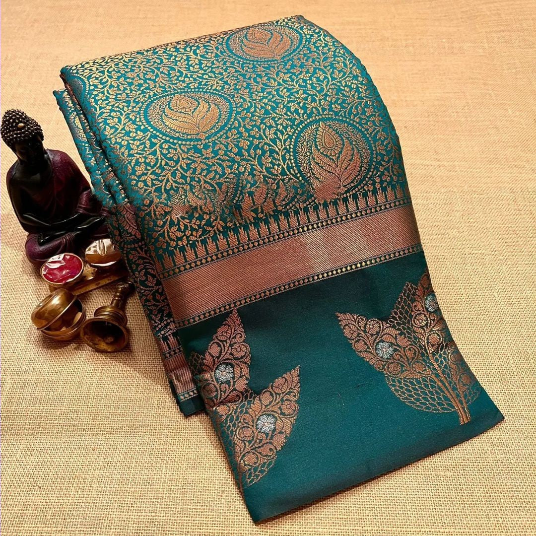 Sophisticated Rama Soft Silk Saree With Murmurous Blouse Piece Shriji Main image