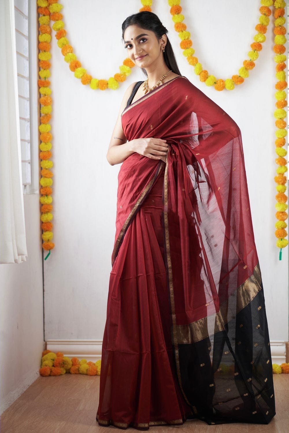Engaging Red Cotton Silk Saree With Redolent Blouse Piece Shriji Main image