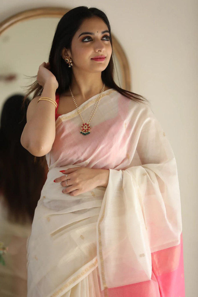 Confounding Pink Cotton Silk Saree With Splendorous Blouse Piece –  LajreeDesigner