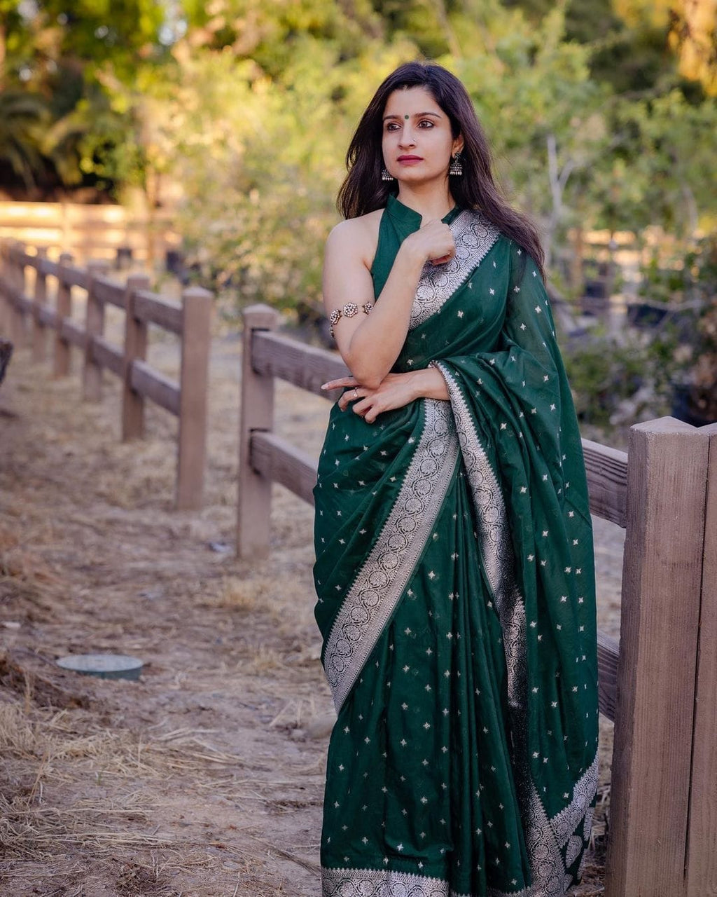 Moiety Green Cotton Silk Saree With Sensational Blouse Piece Shriji