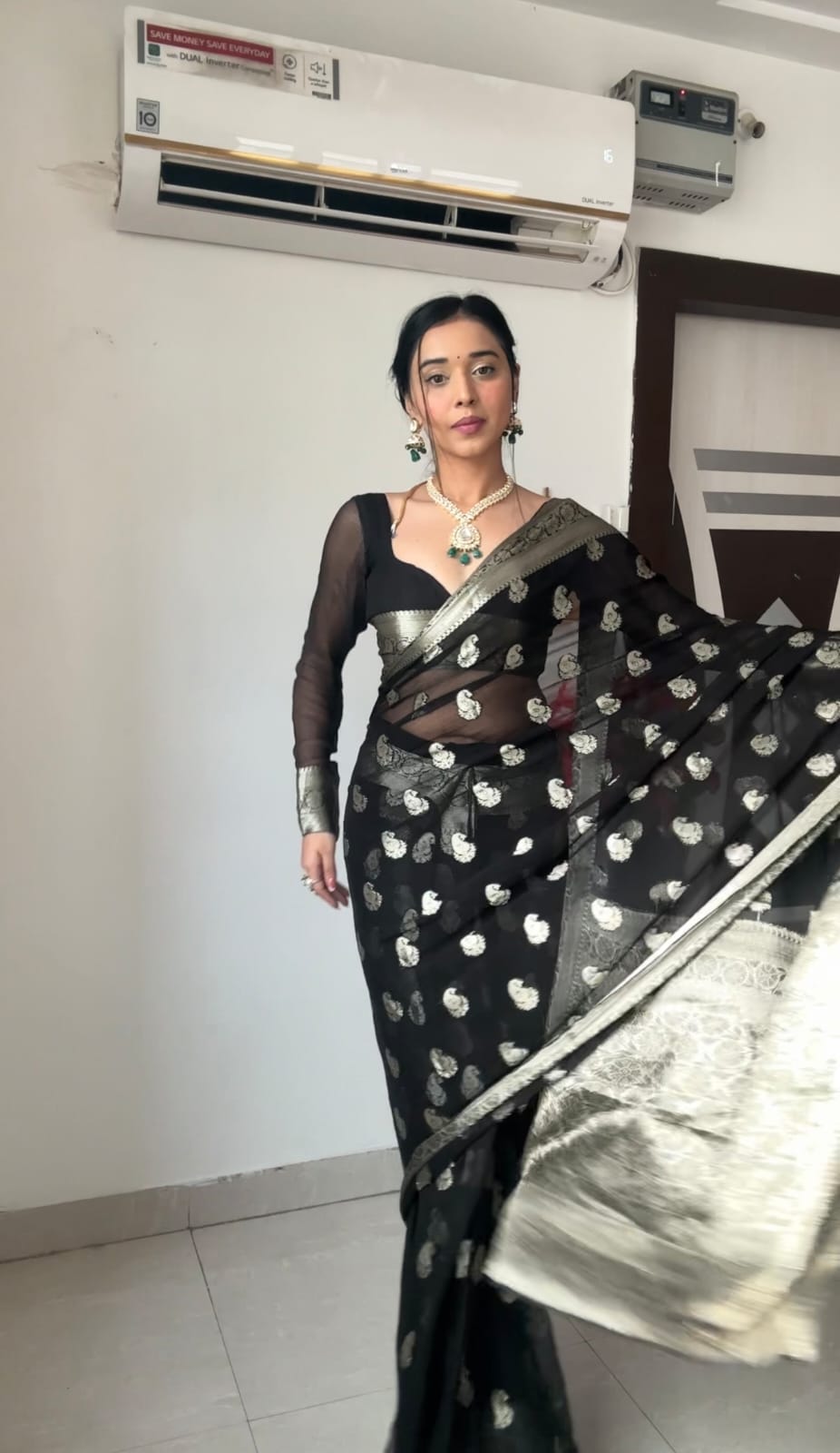 Evanescent 1-Minute Ready To Wear Black Cotton Silk Saree RTW
