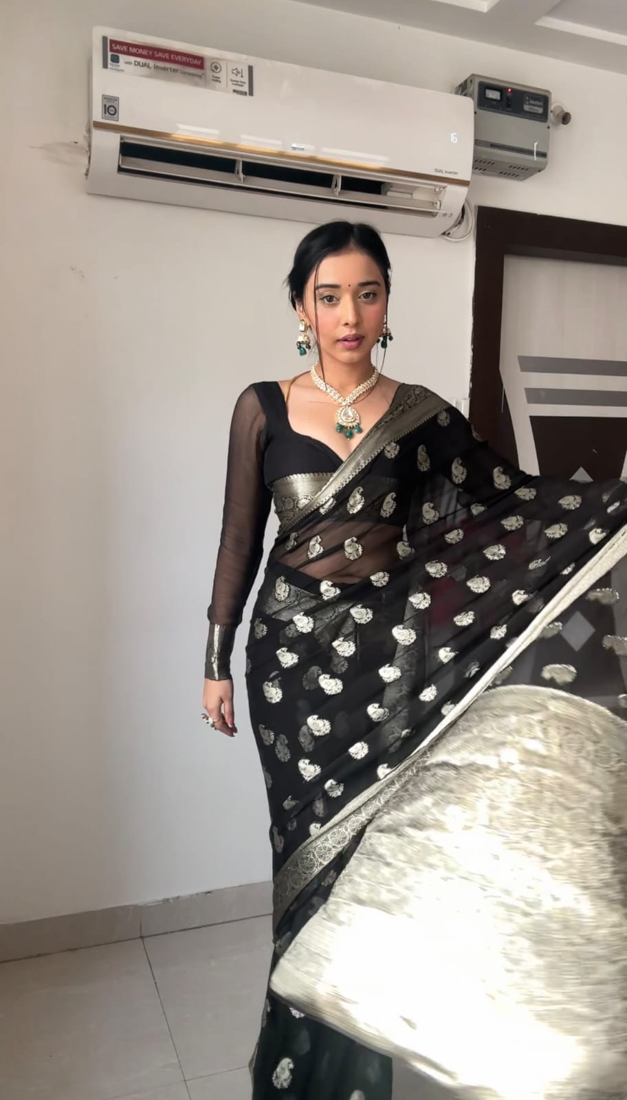 Evanescent 1-Minute Ready To Wear Black Cotton Silk Saree RTW