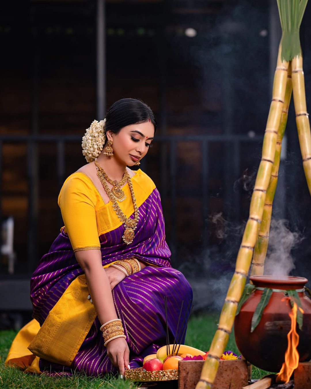 Prominent Purple Soft Silk Saree With Chatoyant Blouse Piece Shriji
