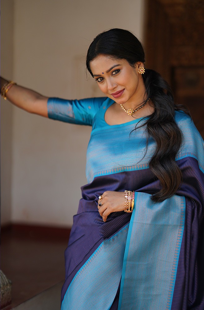 Admirable Navy Blue Soft Silk Saree With Extraordinary Blouse Piece Shriji