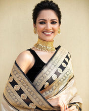 Load image into Gallery viewer, Glorious Off White Soft Silk Saree With Prominent Blouse Piece Shriji