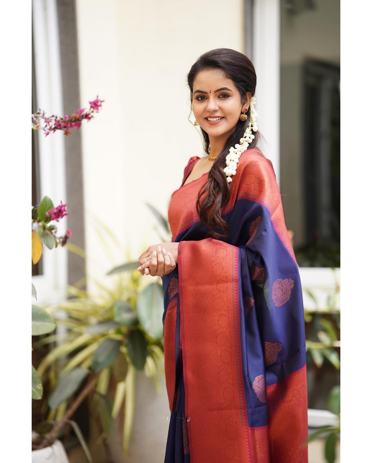 Tempting Navy Blue Soft Silk Saree With Glittering Blouse Piece Shriji