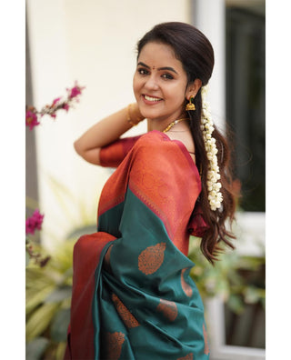 Imbrication Rama Soft Silk Saree With Artistic Blouse Piece Shriji