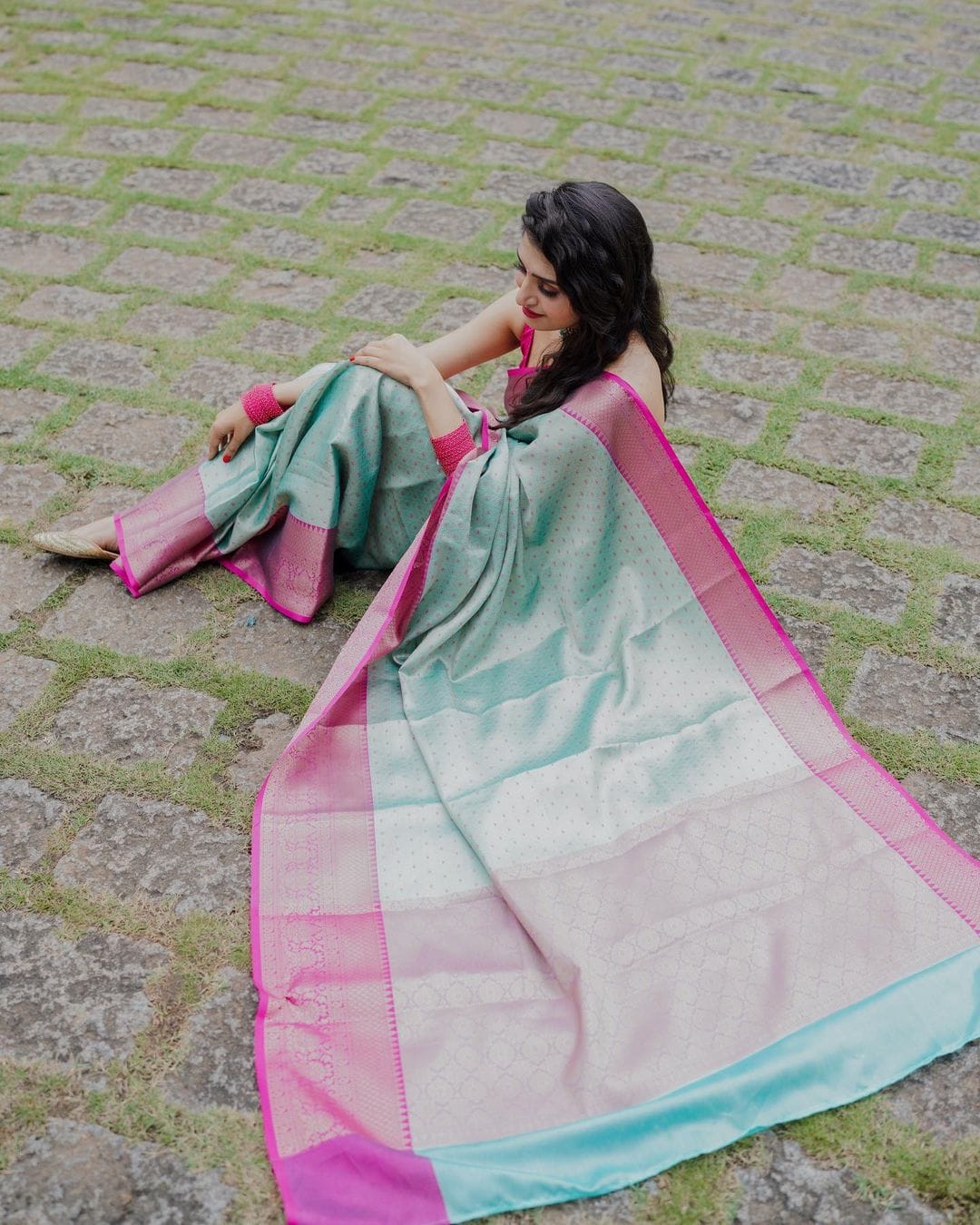 Classic Sea Green Soft Silk Saree With Murmurous Blouse Piece Shriji