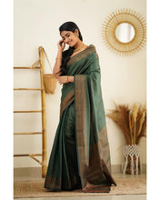 Load image into Gallery viewer, Unequalled Green Soft Silk Saree With Fragrant Blouse Piece Shriji