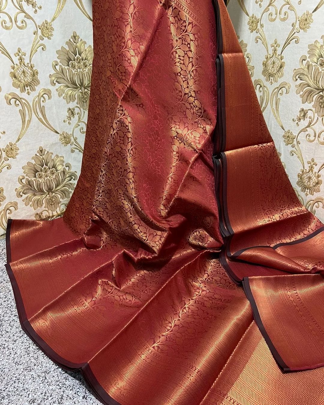 Enchanting Maroon Soft Banarasi Silk Saree With Imaginative Blouse Piece Shriji