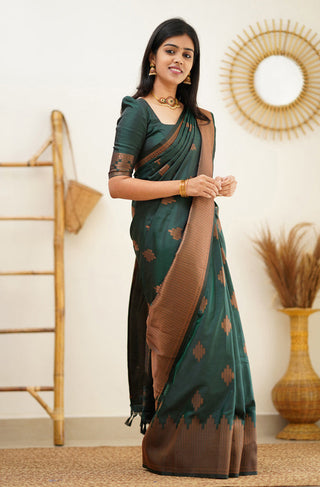 Attractive Dark Green Soft Silk Saree With Refreshing Blouse Piece Shriji