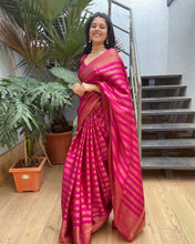 Load image into Gallery viewer, Glowing Pink Soft Silk Saree With Groovy Blouse Piece Shriji