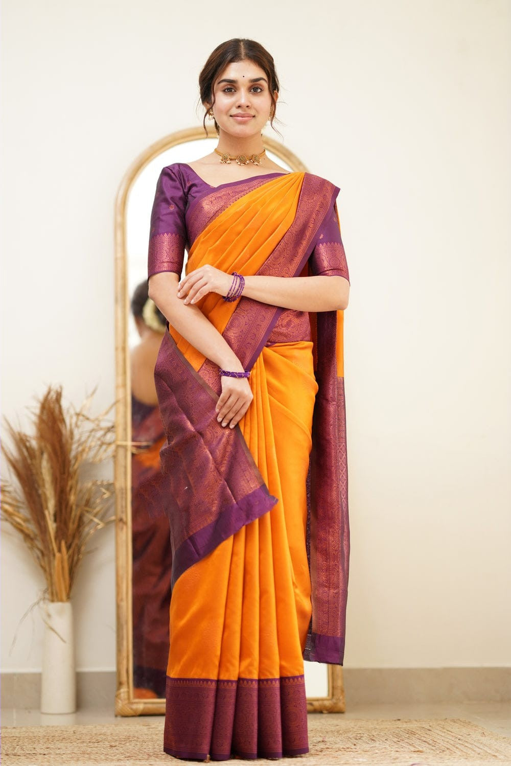 Smashing Yellow Soft Silk Saree with Proficient Artistic Piece Shriji