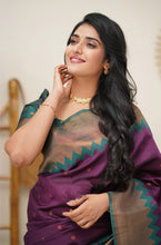 Load image into Gallery viewer, Splendorous Purple Soft Silk Saree with Fugacious Blouse Piece Shriji