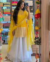 Load image into Gallery viewer, Sleeveless Sequins Work Yellow Palazzo Suit Set Clothsvilla