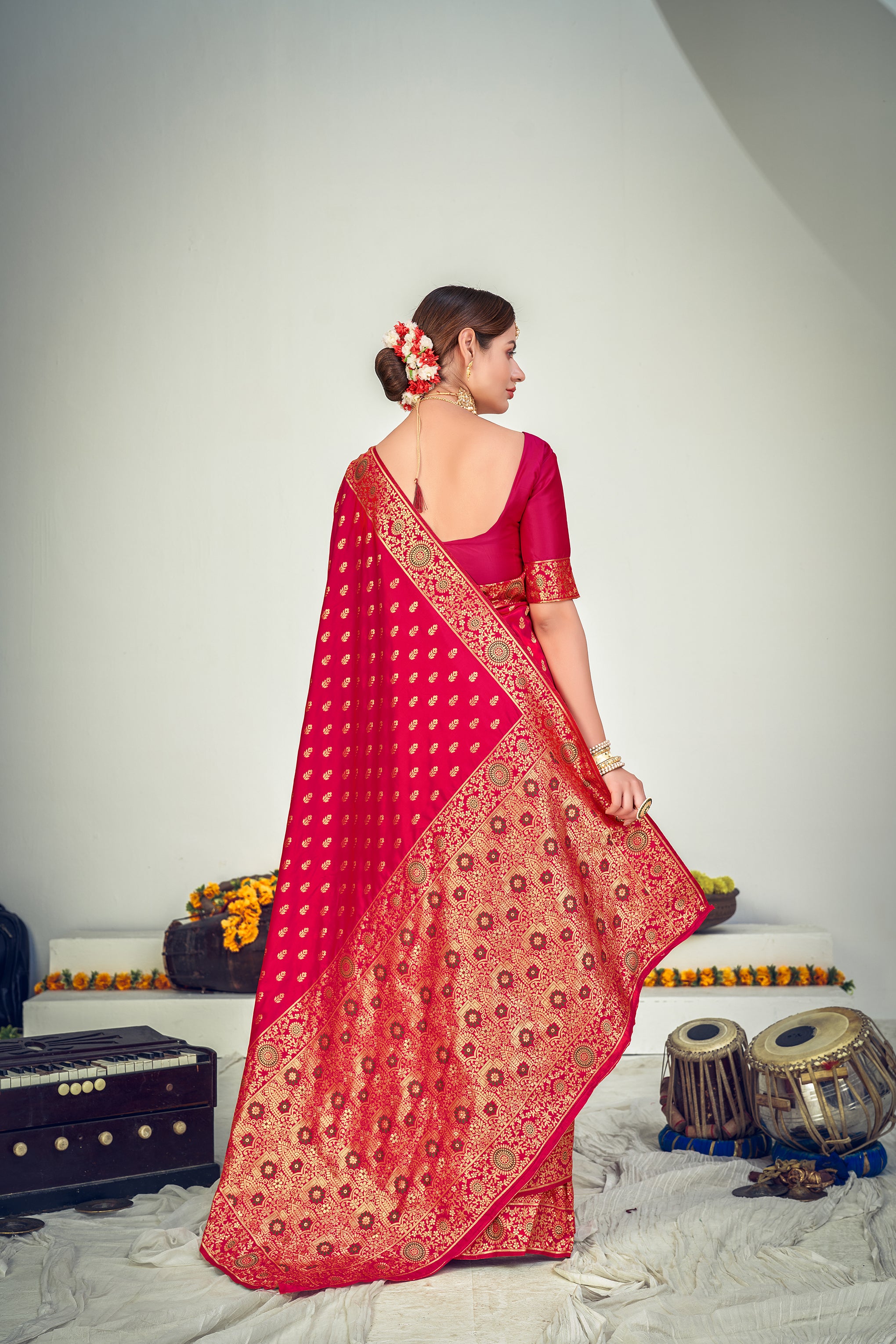 Striking Dark Pink Zari Woven Banarasi Silk Light Weight Saree ClothsVilla