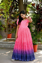 Load image into Gallery viewer, Beautiful Crush Pleating Pink Designer Gown Clothsvilla