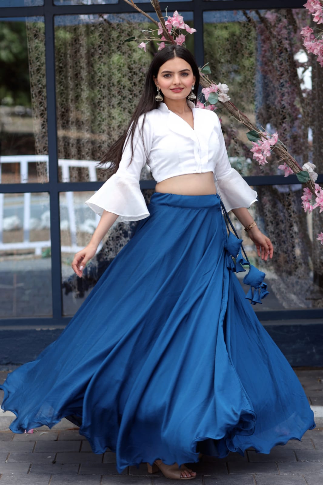 Pretty Navy Blue Plain Lehenga With Stylish Blouse