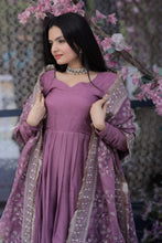 Load image into Gallery viewer, Lovely Dusty Pink Color Gown With Embroidered Work Dupatta