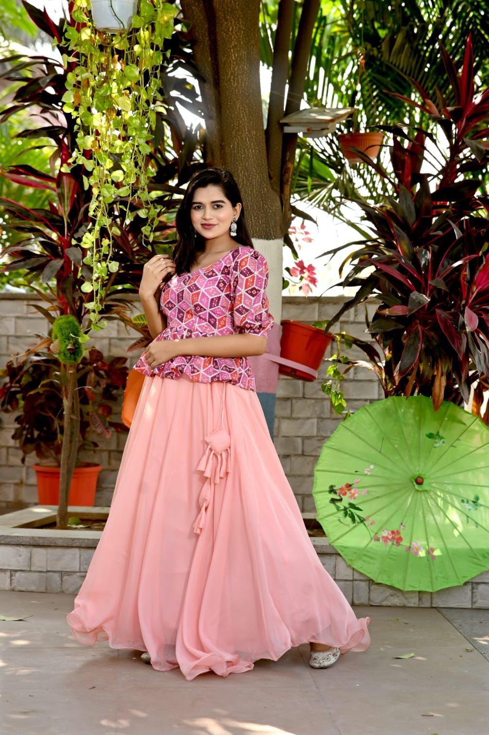 Plain Peach Lehenga With Lovely Pink Top Main image