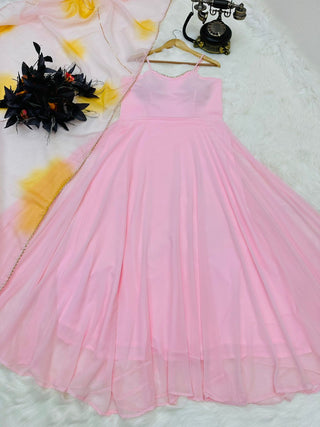 Lovely Light Pink Color Gown With Organza Dupatta